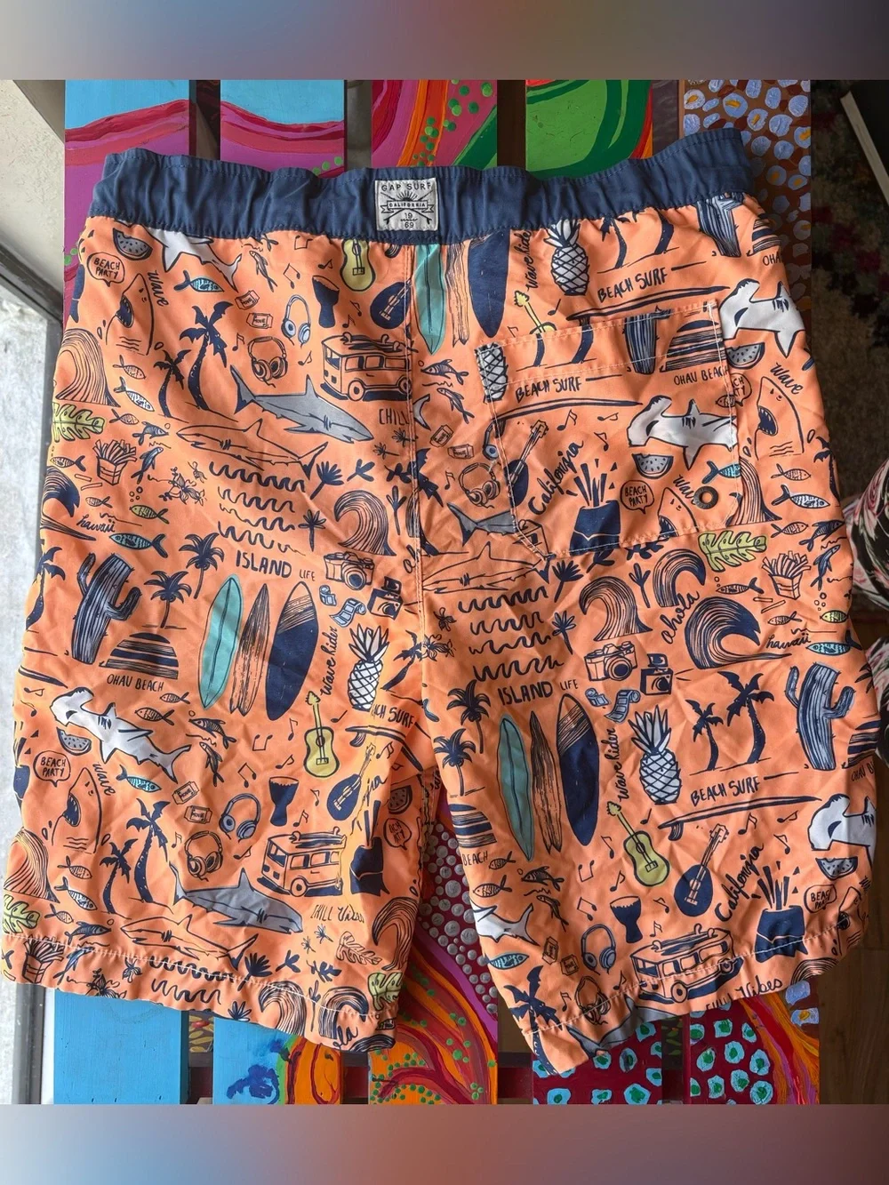 GAP vibrant orange
